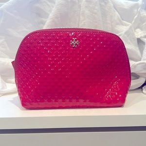 BARBIE INSPIRED pink Tory Burch cosmetic bag